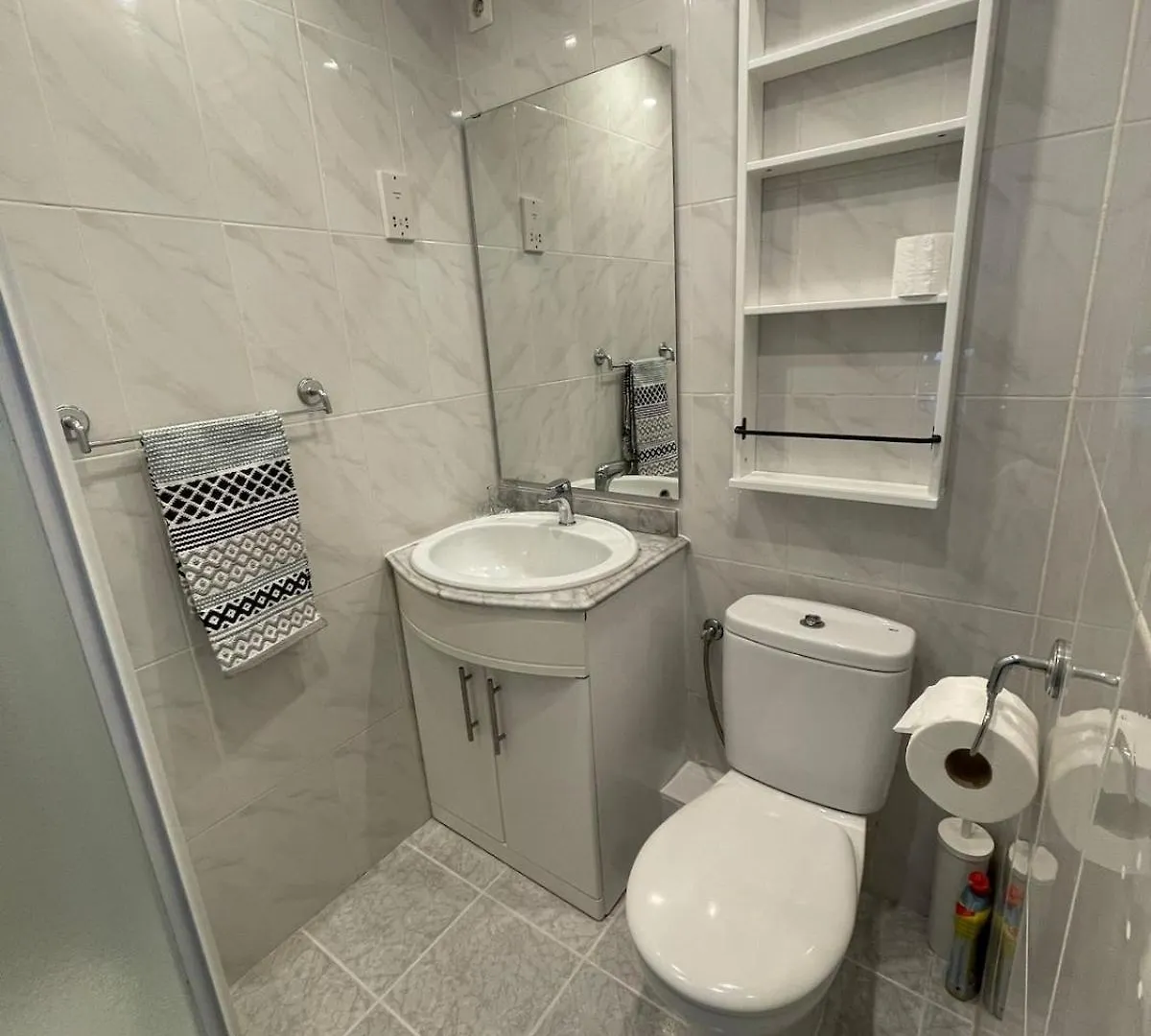 Beau Duplex Pres De La Plage Sitio de Calahonda 0*,